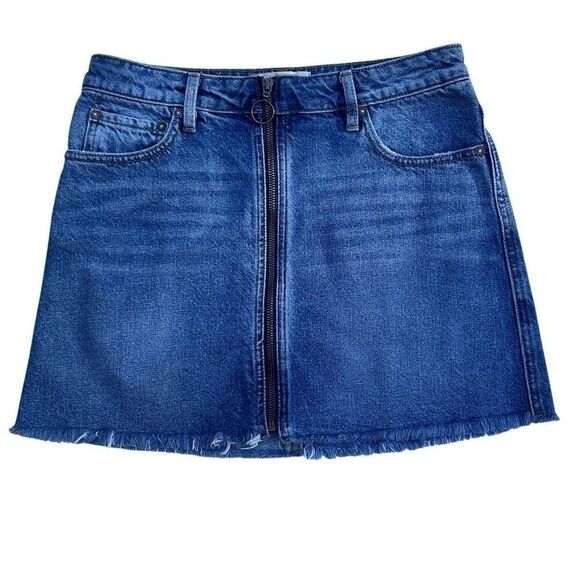We The Free Denim Mini Skirt Women's Size 27 Blue Front Full Zip Boho Frayed Hem - Picture 5 of 11